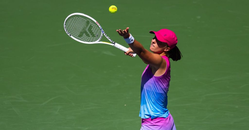 Swiatek saves triple set point, holds off Rakhimova in US Open first round