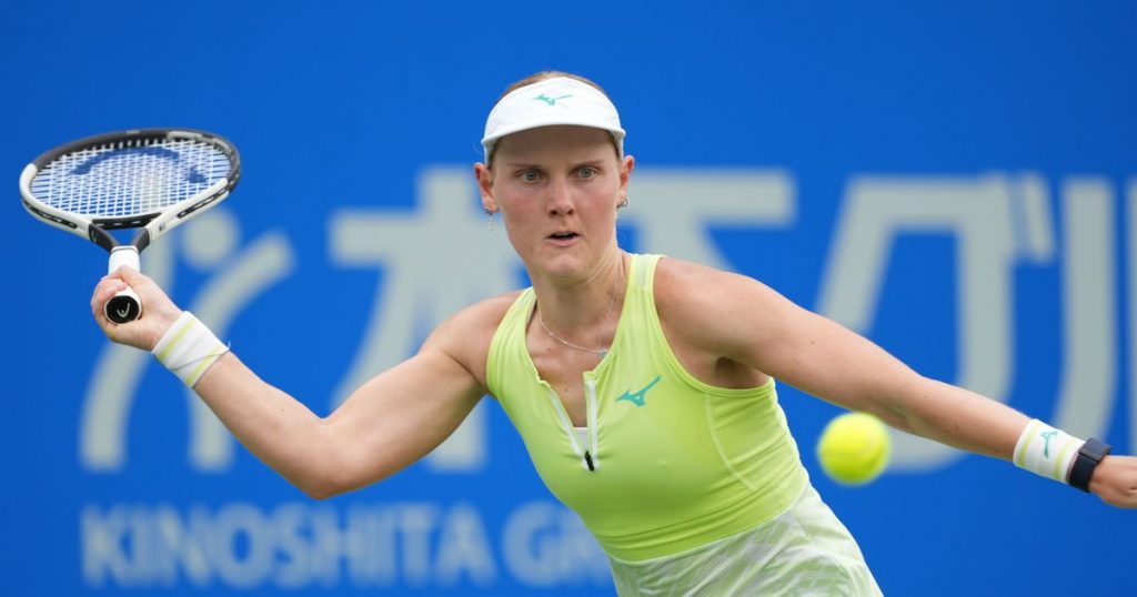 Lamens wins all-qualifier final in Osaka to capture first WTA title