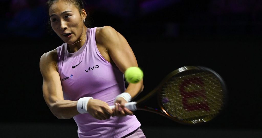 Zheng delivers a WTA Finals masterclass, cruises into Riyadh semifinals